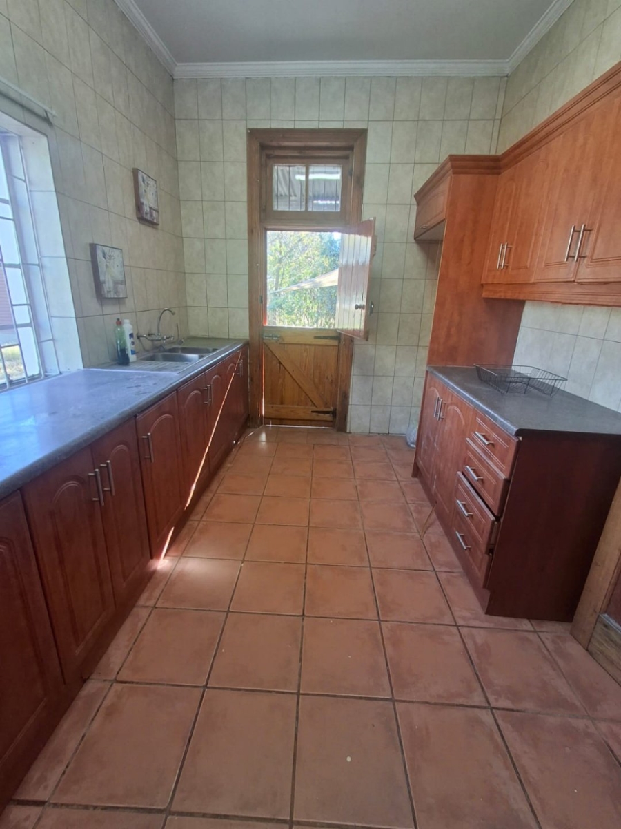 4 Bedroom Property for Sale in Ladybrand Free State